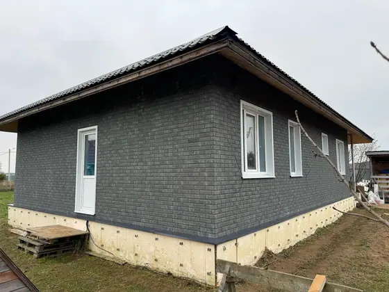 Фасад в похожем оттенке