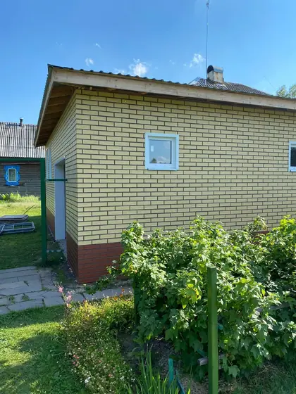 Фасад в похожем оттенке