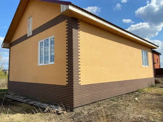 Фасад в похожем оттенке