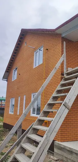 Фасад в похожем оттенке