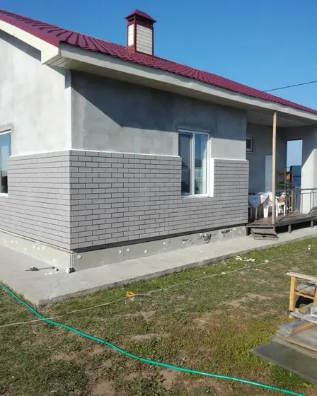Фасад в похожем оттенке
