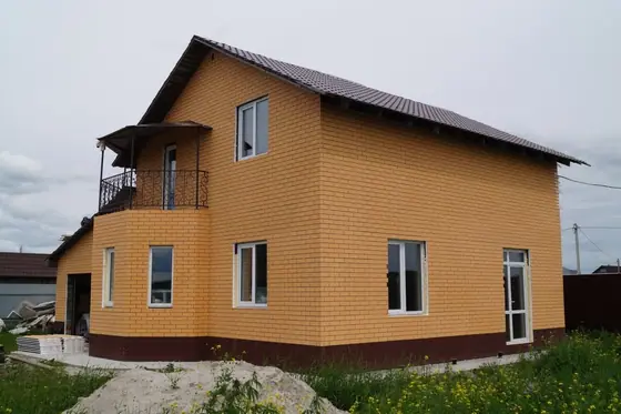 Фасад в похожем оттенке