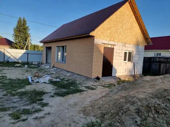 Фасад в похожем оттенке