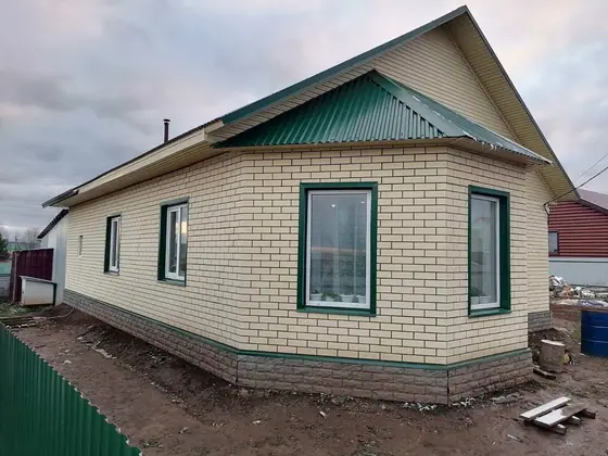 Фасад в похожем оттенке