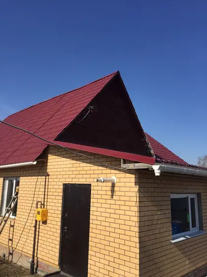 Фасад в похожем оттенке